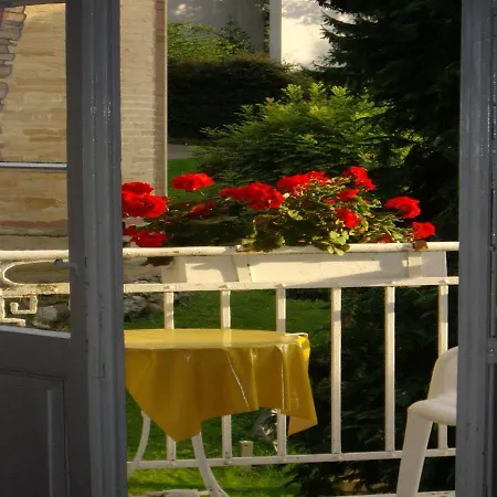 Πανσιόν Martha